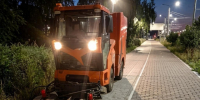Тротуарные машины ночью убирали пешеходные зоны. - Городской округ Иваново