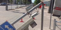 В Курске в результате ДТП поврежден светофор, расположенный на перекрестке улиц Ленина и Кирова. - Город Курск