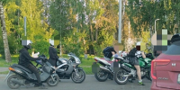 "Пользуемся колонками для авто с левым баком": кировские байкеры создали себе "зеленый коридор" на заправках - ProGorod.Ru