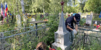 Волонтёры Белгородского округа приняли участие в субботнике памяти. - Администрация Белгородского района