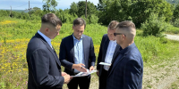 Сергей Меркулов проверил подготовку инфраструктуры земельных участков для участников СВО в Петропавловске-Камчатском   - Министерство имущественных и земельных отношений
