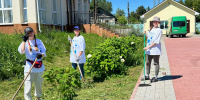 Волонтёры и участники программы «Герои. Нижегородская область» помогли в благоустройстве храма в селе Богоявление - Нижегородская правда