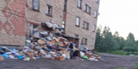 Устроивших свалку в подъезде интинок выселили из дома - Bnkomi.Ru