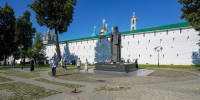 В ДЕНЬ ПАМЯТИ ПРЕПОДОБНОГО СЕРГИЯ РАДОНЕЖСКОГО ЕПИСКОП ОРСКИЙ И ГАЙСКИЙ ИРИНЕЙ СОСЛУЖИЛ СВЯТЕЙШЕМУ ПАТРИАРХУ КИРИЛЛУ В ТРОИЦЕ-СЕРГИЕВОЙ ЛАВРЕ - Орская Епархия