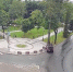 На улице Поземского в Пскове водитель «УАЗ Патриота» врезался в дерево. ВИДЕО - Pln-Pskov.Ru