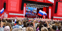 На фото - массовое культурное мероприятие, фестиваль «Русское поле», Изображение. - Правительство Челябинской области