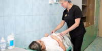 Аппарат КТГ помогает врачам Чернянской ЦРБ следить за состоянием беременной и плода - БелПресса