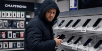 Кировчанин украл из магазина два телефона за 100 тысяч рублей - Newsler.Ru