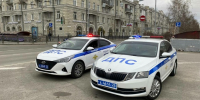 Экипаж Госавтоинспекции в Барнауле / Фото: amic.ru - ИА Амител
