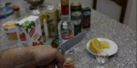 Конфликт между приятелями в Полярных Зорях закончился поножовщиной - SeverPost.ru