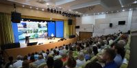 Глава Волгограда и губернатор провели встречу с жителями Красноармейского района - Город Волгоград