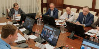 Кировские депутаты обсудили ИИ для МФЦ - Свойкировский.рф