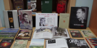 «Человек. Писатель. Актёр»- открыта  книжная выставка в городской библиотеке - Центр культуры