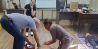 В Хакасии специалисты федерального центра обучили оказанию первой помощи - 1-LINE