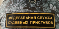 Директор организации-должника спряталась от судебных приставов в шкафу - УФССП