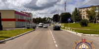 В Суворове 64-летний мужчина на скутере «нырнул» под Renault Logan - ИА Тульская пресса.Ru