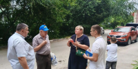 Жители Ленинского района пожаловались на ущерб от упавших деревьев - ЛДПР