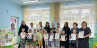 «Семейный герб» в детском саду «Рябинка-центр развития ребенка» г.Омутнинска - 43edu.Ru