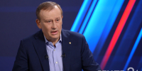 Турист не должен передавливать жителей: Дрозденко рассказал, как в городах Ленобласти борются с овертуризмом - ЛенТВ24