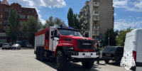 Астраханские огнеборцы вызволили ребенка из заблокированного автомобиля - МЧС России