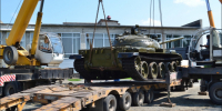 Танк Т-62 установили в с. Усть-Тарка - Усть-Таркский район