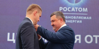 Федор Щукин вручил госнаграды руководству АО «Росатом Возобновляемая энергия» - РИА Дагестан