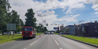 В Калининском районе грузовик насмерть сбил пешехода на зебре - Петербургский дневник