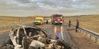 В Туве рядом с с. Сесерлиг в столкновении легковушки с бензовозом погиб водитель легкового автомобиля - ИА Тува-Онлайн