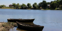 река вода лодка берег - Сетевое издание Арбуз