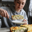 Запеканка «Сытный дворик» с кабачками и курицей: простой рецепт для домашнего ужина - Peterburg2.Ru