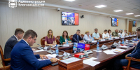 «Цветы на воде», «Автобус Победы» и экосистема развития: Благовещенск поделился опытом патриотического воспитания с Москвой - Администрация г. Благовещенск