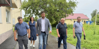 Глава Киселевска проинспектировал поселок Карагайлинский - Городок