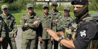 Бойцы тюменского ОМОН стали наставниками для юных патриотов из региона и Москвы - Росгвардия