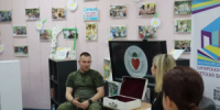 Сергей награждён медалью «За отвагу» и медалью «За воинскую доблесть». Впервые гостем подобной встречи стал действующий участник СВО. - НИА Самара