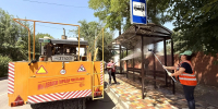 Фото: Уборка остановок общественного транспорта в г. Буденновске - Администрация Буденновского МО