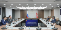 Губернатор Дмитрий Миляев и председатель Социального фонда России Сергей Чирков подписали соглашение о сотрудничестве - Правительство области