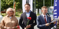 Кирилл Смирнов отправил маме открытку с «Морской почты» из Кронштадта - Петербургский дневник