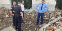 В Омске рухнувшая стена задавила подростка - 1-LINE