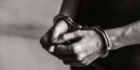 criminal-handcuffs_2_1.jpg - GorodnaBire.Ru