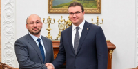 На старте российско-казахстанского форума в Омске Хоценко принял посла Республики - СуперОмск