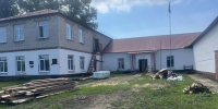 Игорь Панарин проконтролировал ход капремонта школы в Залесовском округе - Законодательное Собрание