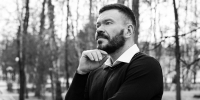 Скончался режиссёр мюзиклов в Новосибирске Василий Заржецкий - Gorsite.Ru
