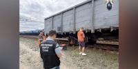 На омской станции железной дороги сошел с рельсов вагон - Комсомольская Правда