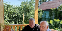 За чаем глава региона и Василий Степанович обсудили дела в регионе. - Новгородские Ведомости