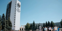 Александр Хинштейн проинспектировал реконструкцию мемориала Памяти Павших и создание Аллеи Героев в Курске - Курская правда