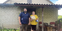 В Нестеровском районе ЛДПР вручила медаль «Мать солдата» матери погибшего героя СВО - ЛДПР