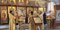 Воскресные богослужения в Одигитриевском соборе города Улан-Удэ - Улан-Удэнская и Бурятская епархия