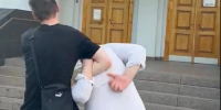 Жителю Челябинской области грозит срок за сожжение паспорта в питейном заведении - Pchela.News