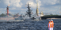 Главком ВМФ Моисеев назвал лучшими корабельными ЗРК «Полимент-Редут» и «Панцирь» - ИА Общественная служба новостей