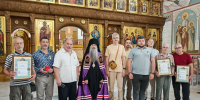 Художникам, проводившим роспись храма в Балакове, вручили награды - BalReport.Ru